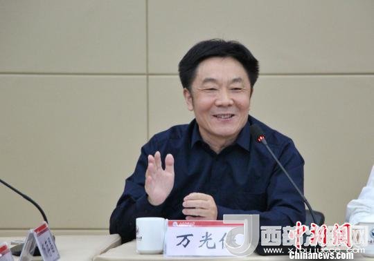 圖為山東師范大學副校長萬光俠在開幕式上發(fā)言?！≮w曉 攝