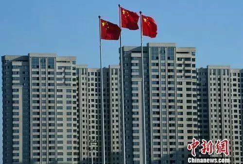 資料圖：一處剛建設(shè)完工的房地產(chǎn)樓盤(pán)。 <a target='_blank'  data-cke-saved- >中新社</a>記者 張斌 攝

