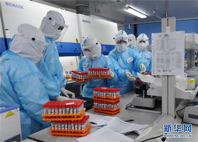 （新華全媒頭條·圖文互動）（8）首都再戰(zhàn)“疫”，難忘40天——寫在北京應(yīng)急響應(yīng)級別降級之際 