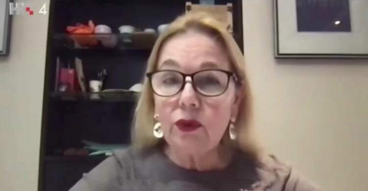 (已改)【西安無“疫”樣】克羅地亞女演員維托米拉·隆查爾:中國(guó)用長(zhǎng)遠(yuǎn)的眼光來思考 而不僅只考慮現(xiàn)狀_fororder_33