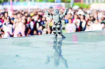 激勵(lì)創(chuàng)新，樹(shù)立“強(qiáng)國(guó)有我”鴻鵠志